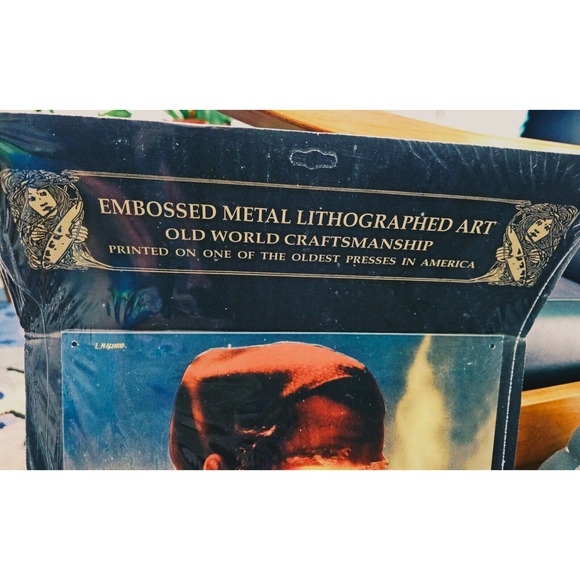 Vintage New Zig Zag Cigarette Rolling Papers Tobacco Embossed Metal Sign Litho - Picture 3 of 3